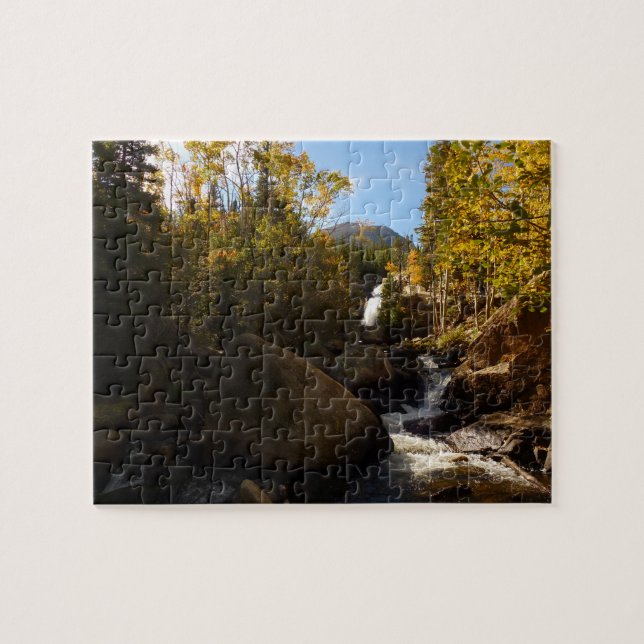 Puzzle Cataratas de Alberta en otoño en montañas rocosas (Horizontal)