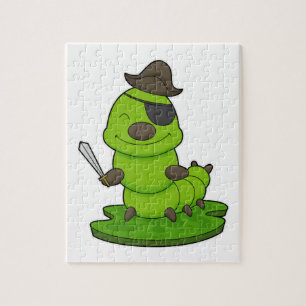 Puzzle Caterpillar como pirata con espada