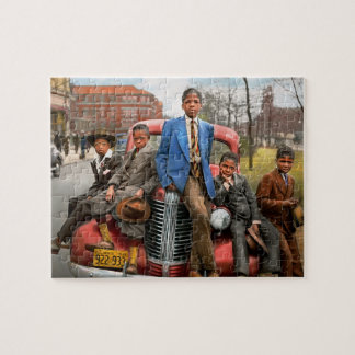 Puzzle City - Chicago, IL - Yo y los chicos 1941