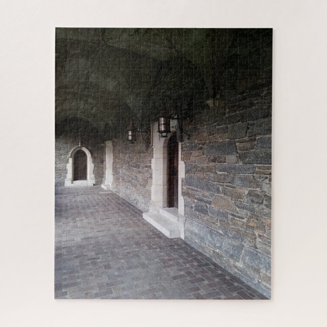 Puzzle Cloisters Hallway con estudio de arquitectura de p (Vertical)