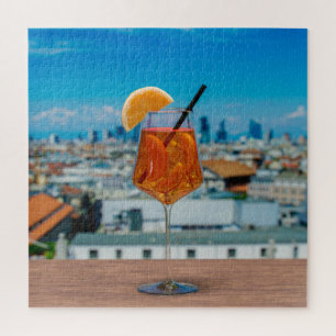 Puzzle Cóctel Spritz en una mesa con vistas a Milán