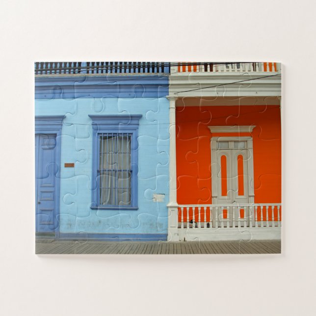 Puzzle Colorida calle Iquique 30-pc (Horizontal)