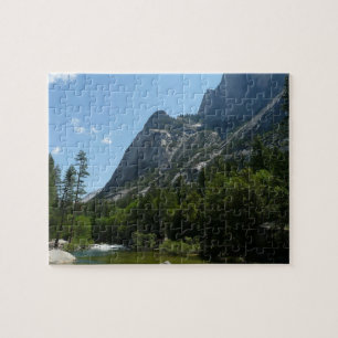 Puzzle Creek Tenaya en el Parque Nacional Yosemite