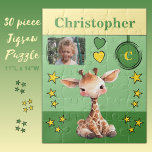 Puzzle Cuidada jirafa foto nombre niños verdes amarillos<br><div class="desc">Rompecabezas de 30 piezas para los niños. Con una tierna jirafa,  con estrellas y corazones de amor. Añadir un nombre,  inicial y una foto. Esquema de colores: idea de regalo para niños de color verde y amarillo.</div>