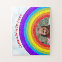 Cuto día de lluvia arcoiris en casa foto de niños