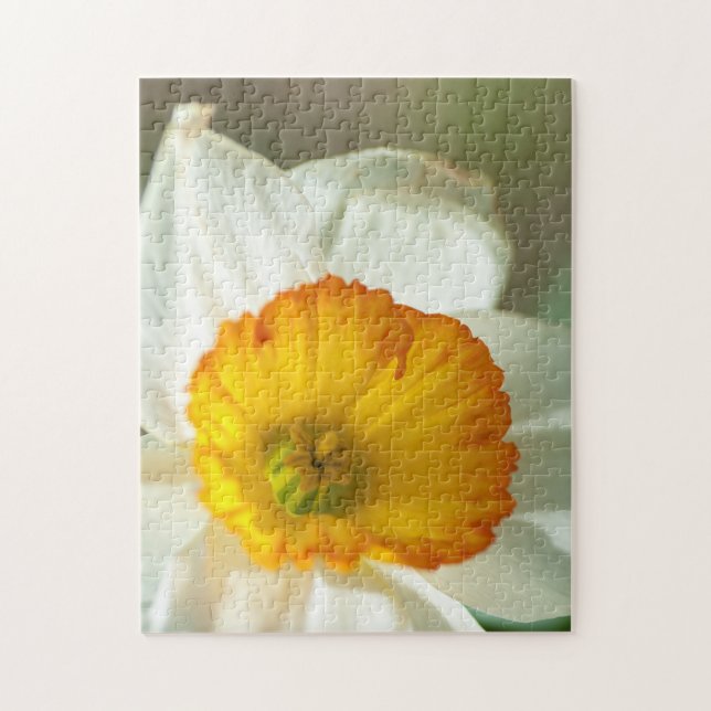 Puzzle Daffodil (Vertical)