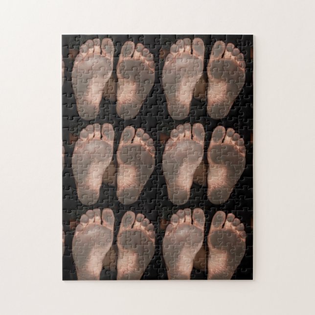 PUZZLE DIRTY FEET (Vertical)