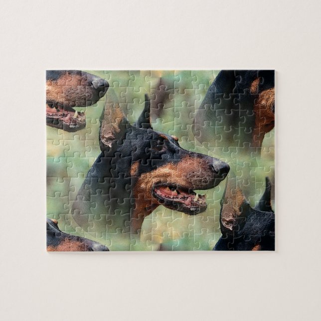 Puzzle Doberman Pinscher en los bosques (Horizontal)