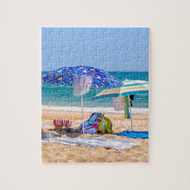 Puzzle Dos sombrillas y fuentes de la playa en sea.JPG (Vertical)