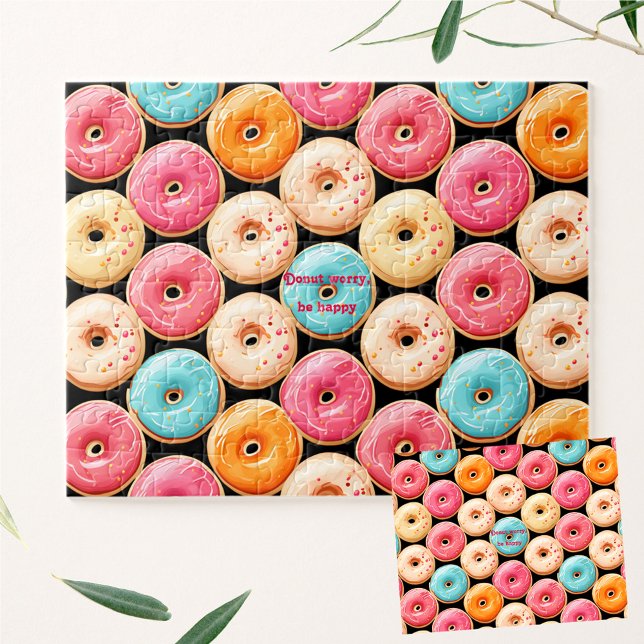 Puzzle Dulce colorido color rosado del texto del nombre n (Donut Sweet Colorful Pink Black Name Text Jigsaw Puzzle)