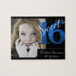 Puzzle Dulces 16 | Blue 16th Birthday Photo Keepsake<br><div class="desc">#Sweet16 Celebra este hito con este guión personalizado moderno de tipografía con letras azules de nebulas y el purpurina "Sweet 16" presentando al falso purpurina metálico "Sweet" entrelazado en una acuarela "16" con fondo de mármol. Este caprichoso tema de la fiesta de cumpleaños 16 presenta un lujoso y brillante texto...</div>