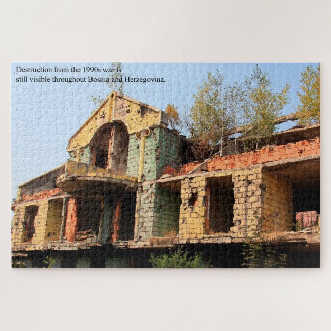 Puzzle Edificio devastado por la guerra en Sarajevo Bosni (Horizontal)