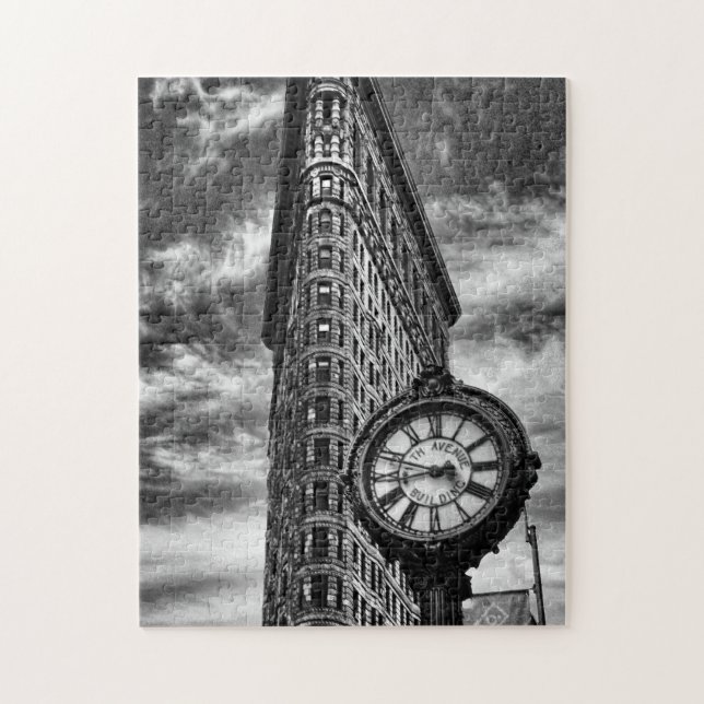 Puzzle Edificio Flatiron y reloj en blanco y negro (Vertical)