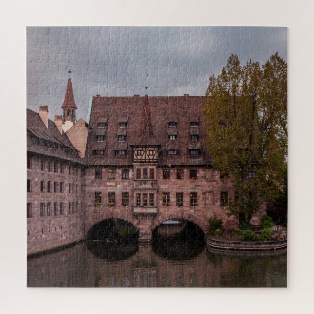 Puzzle Edificio histórico al atardecer en Nuremberg, Alem (Vertical)