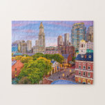 Puzzle Edificios de la ciudad de Boston Massachusetts Est<br><div class="desc">Este pintoresco rompecabezas presenta los históricos edificios antiguos con rascacielos modernos en el fondo en Boston,  Massachusetts,  EE.UU. #travel #adventure #boston #city #usa #unitedStates #massachusetts #building #arquitectura #travel #adventure #cityscape #skyline #skyscrapers #sunset #colorful #scape #jigsaw #puzzle #jigsawsetts rompecabezas #gifts #regalo #fun #medias stuffers #juegos #reflecciones</div>