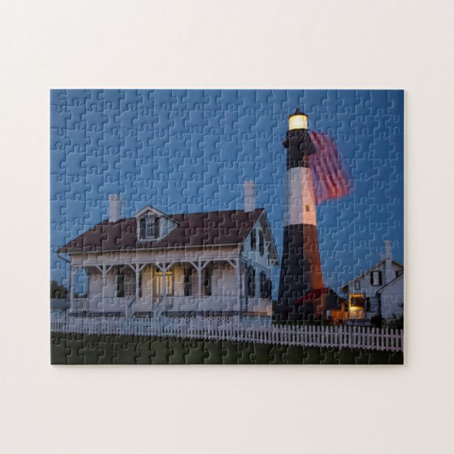 Puzzle EE. UU., Georgia, Isla Tybee, Bandera ondeando (Horizontal)