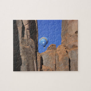 Puzzle EE. UU., Utah, Valle de los Monumentos. Un arcoíri