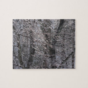 Puzzle El bosque helado brillante en luz matutina I