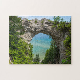 Puzzle El Canoeing en la roca del arco