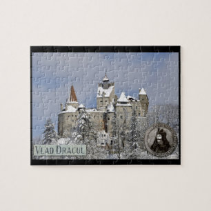 Puzzle El castillo de Drácula en el salvado en invierno