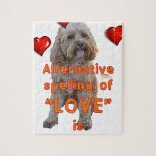 Puzzle el deletreo alternativo del AMOR es CAVOODLE
