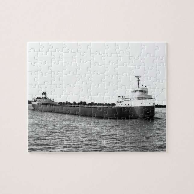 Puzzle El Edmund Fitzgerald en el río del St. Clair (Horizontal)