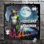 Puzzle El hombre de negocios de Loveland | Ohio Cryptid<br><div class="desc">Los gráficos del legendario monstruo cripto de Ohio,  El Frogman. Se dice que es una rana que fue vista en Loveland,  Ohio por varios testigos que se paran en sus patas traseras como un hombre. Conservación de recuerdos del rompecabezas criptid de Guay.</div>