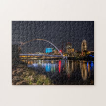 El horizonte de Des Moines de noche