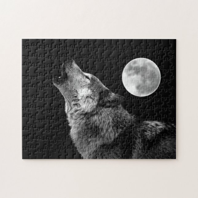 Puzzle El lobo gris solitario y la luna de miel (Horizontal)