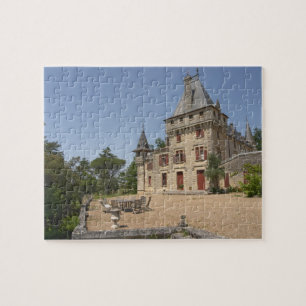 Puzzle El magnífico castillo de Pressac y el jardín