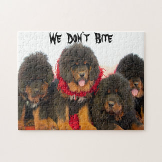 Puzzle El perro negro tibetano Mastiff rompe el rompecabe