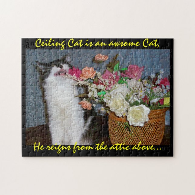 Puzzle Él reina desde el ático arriba... (Horizontal)