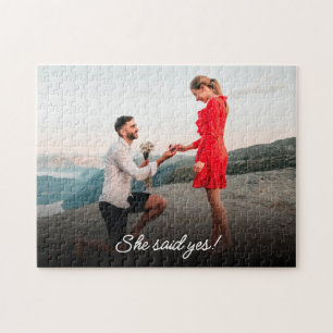 Puzzle ¡Ella dijo que sí! Anuncio personalizado de compro