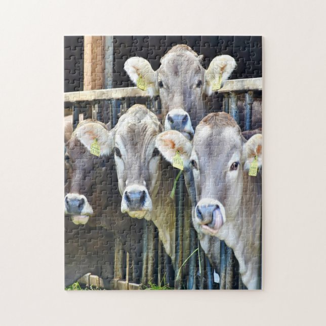 Puzzle En Las Vacas De La Granja (Vertical)