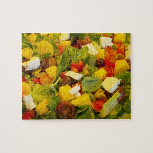 Puzzle Ensalada deliciosa y colorida de verduras y frutas