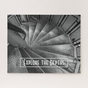 Puzzle Escalera metálica en blanco y negro