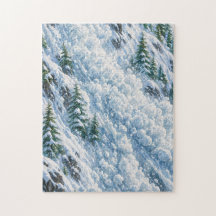 Escena de nieve en la montaña de alud