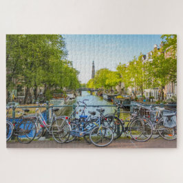 Puzzle Escena típica de Ámsterdam con bicicletas y canal