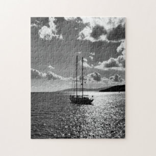 Puzzle Espectacular cielo de Guay sobre el yate en el mar
