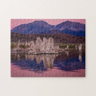 Puzzle Espectacular lago Mono en la sombra
