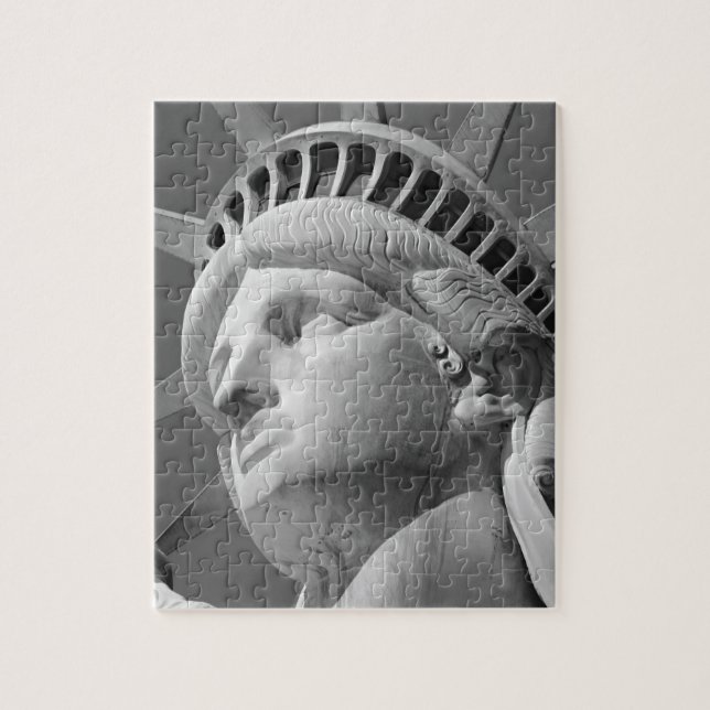 Puzzle Estatua de la libertad en blanco y negro (Vertical)