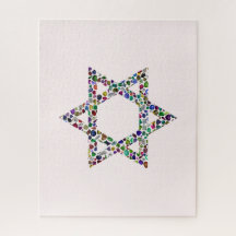 Estrella de David hecha con piedras en todos los c