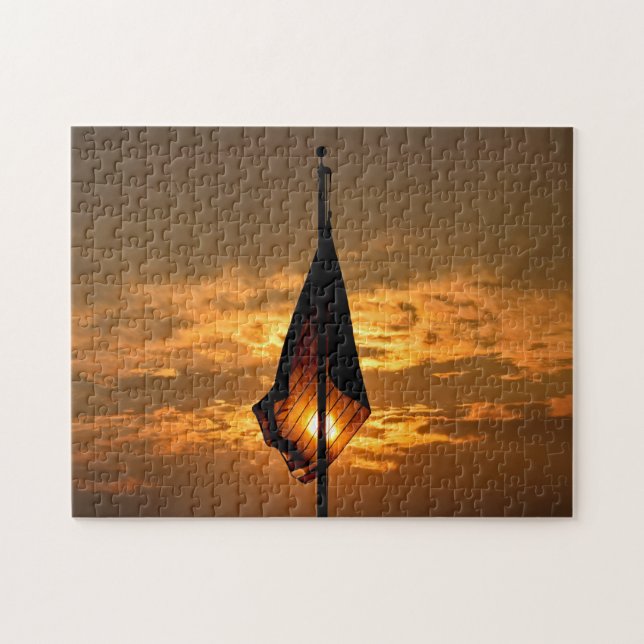 Puzzle Estrellas y rayas en el atardecer (Horizontal)