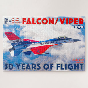 Puzzle F-16 FALCON/VIPER - ¡50 AÑOS! (20 x 30 PULGADAS)