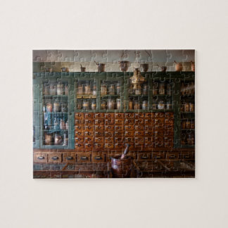 Puzzle Farmacia - Justo detrás del mostrador