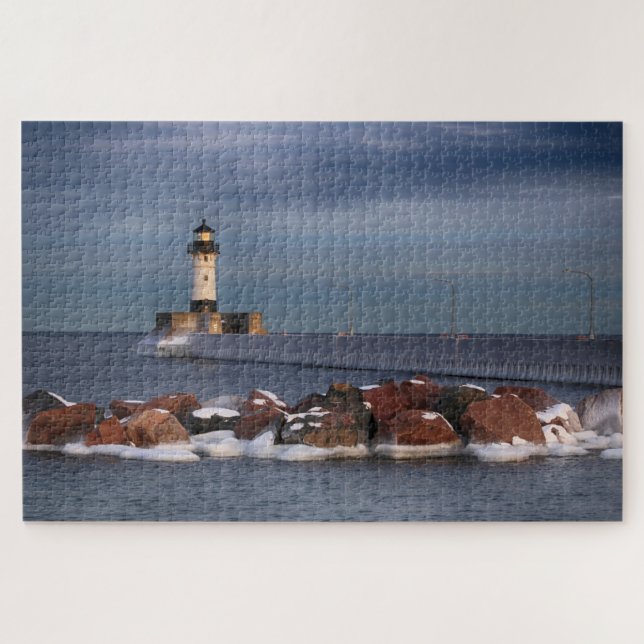 Puzzle Faro en una mañana helada Duluth Minnesota  (Horizontal)