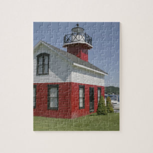 Puzzle Faro reubicado en la orilla en Douglas cerca de 2