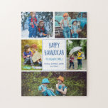 Puzzle Feliz Hanukkah Collage de fotos moderno Personaliz<br><div class="desc">Este bonito y moderno rompecabezas de Happy Hanukkah presenta un diseño moderno de 5 fotos familiares sobre un fondo blanco con tipografía azul. Este hermoso regalo de festividad fotográfica judía presenta su propio collage de fotografías que rodea su mensaje y nombre de familia.</div>