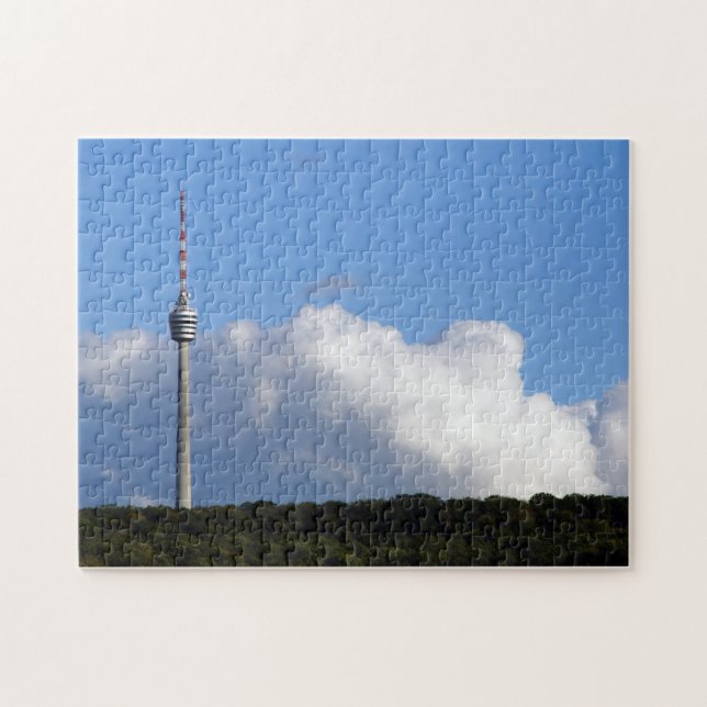 Puzzle Fernsehturm De Stuttgart con sierra de nube (Horizontal)