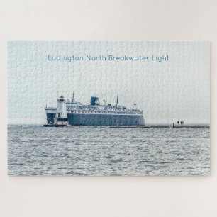 Puzzle Ferry en automóvil en Ludington North Breakwater 
